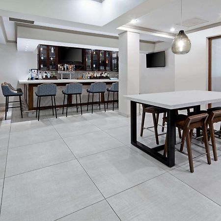 Hilton Garden Inn Albuquerque Airport מראה חיצוני תמונה