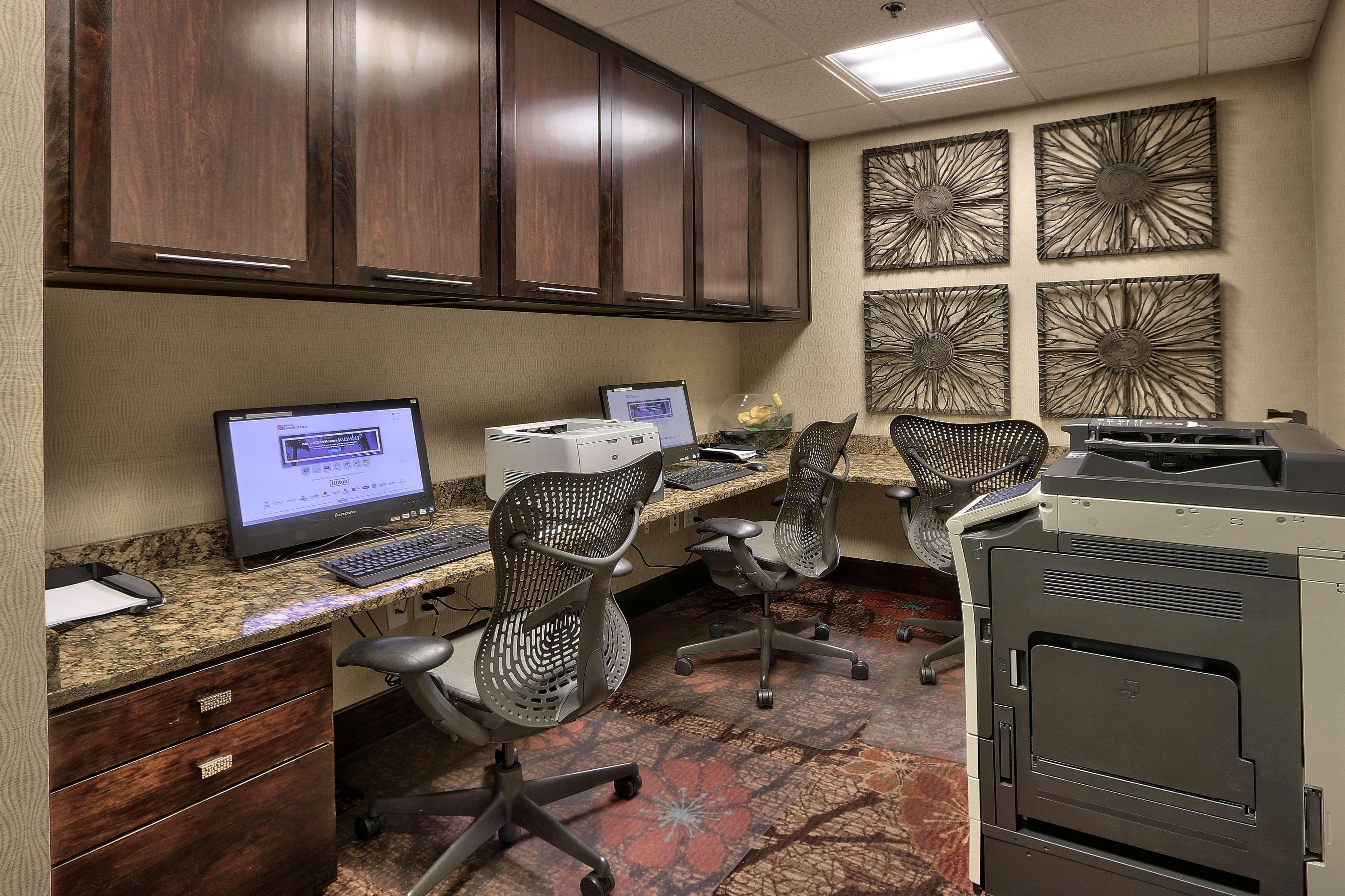 Hilton Garden Inn Albuquerque Airport מראה חיצוני תמונה