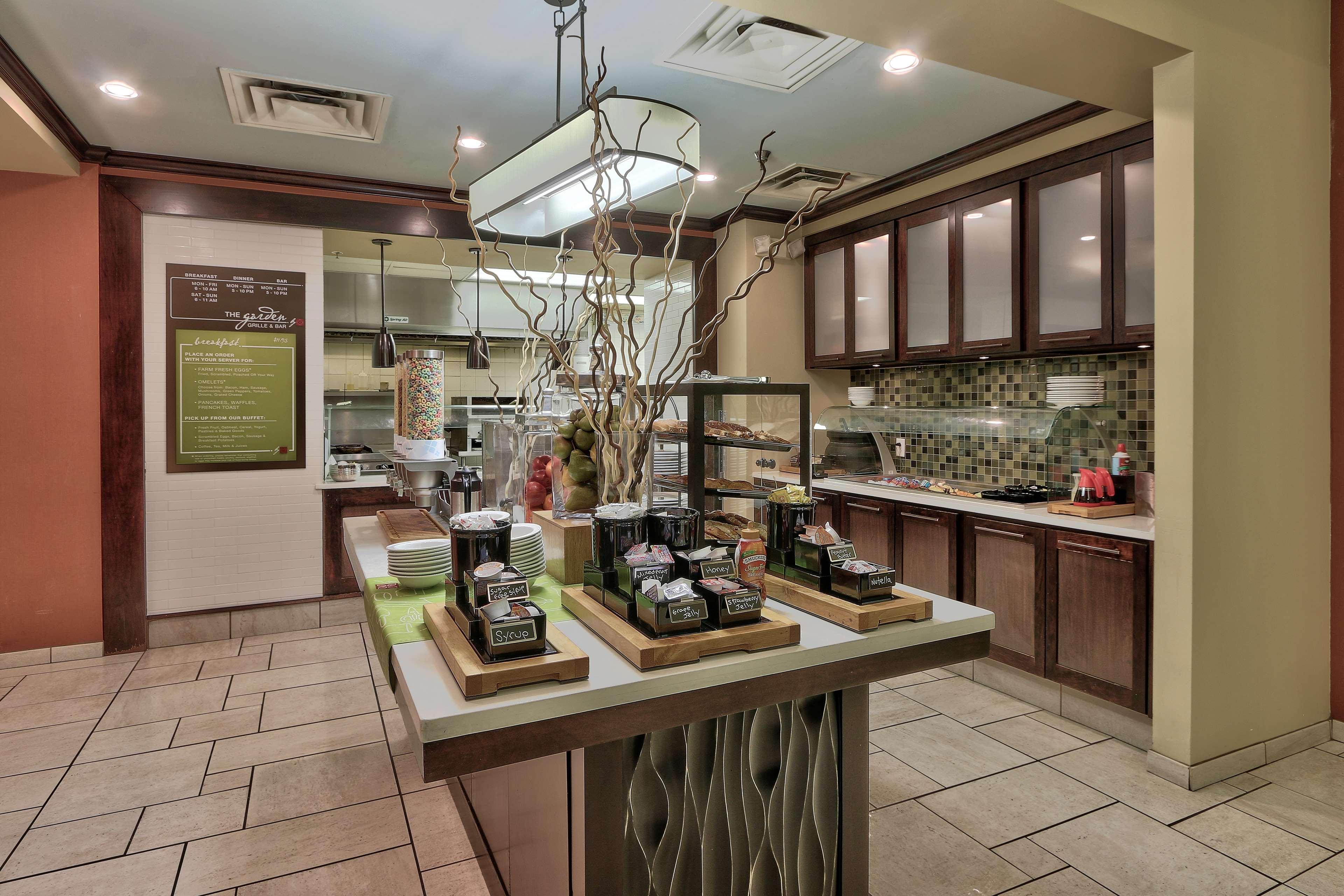 Hilton Garden Inn Albuquerque Airport מראה חיצוני תמונה