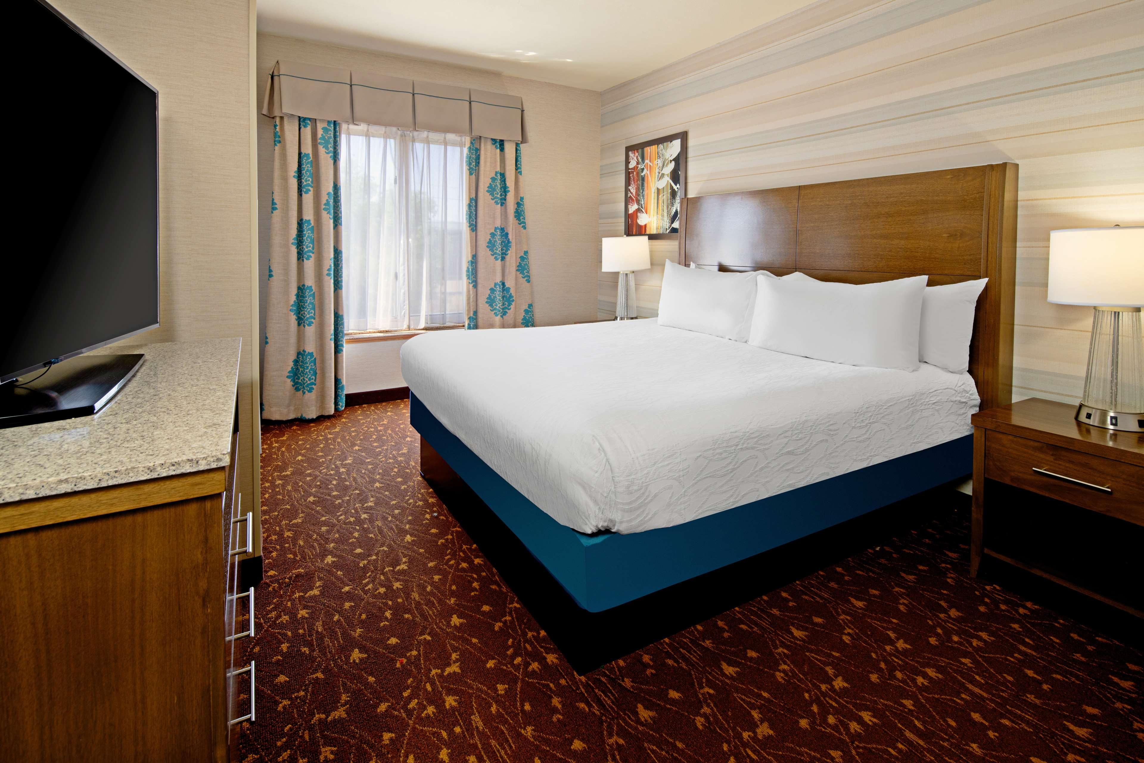 Hilton Garden Inn Albuquerque Airport מראה חיצוני תמונה