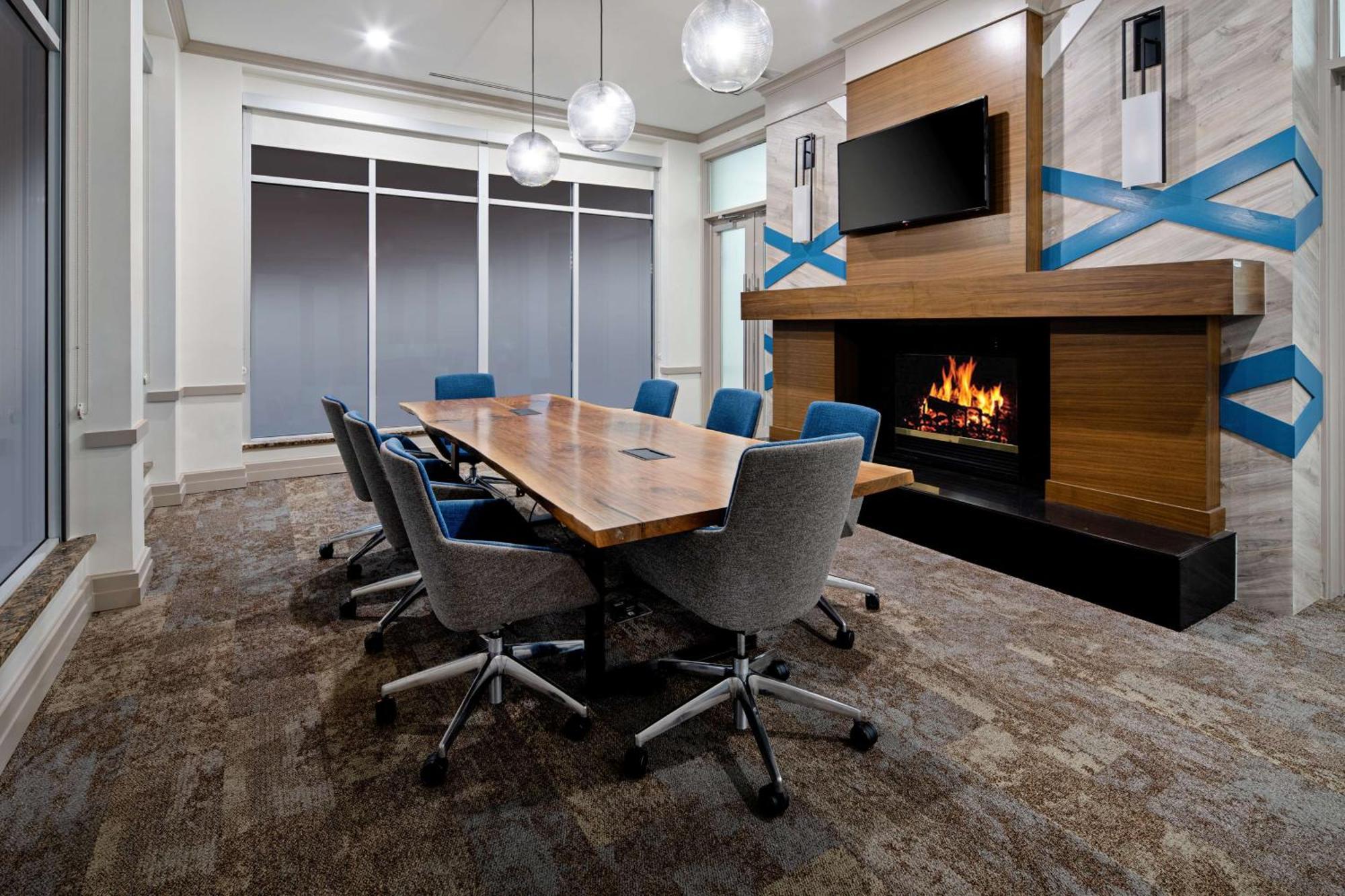 Hilton Garden Inn Albuquerque Airport מראה חיצוני תמונה