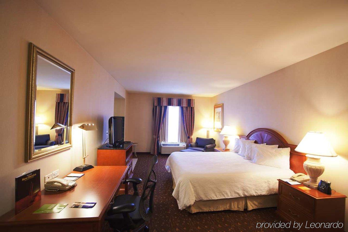 Hilton Garden Inn Albuquerque Airport מראה חיצוני תמונה